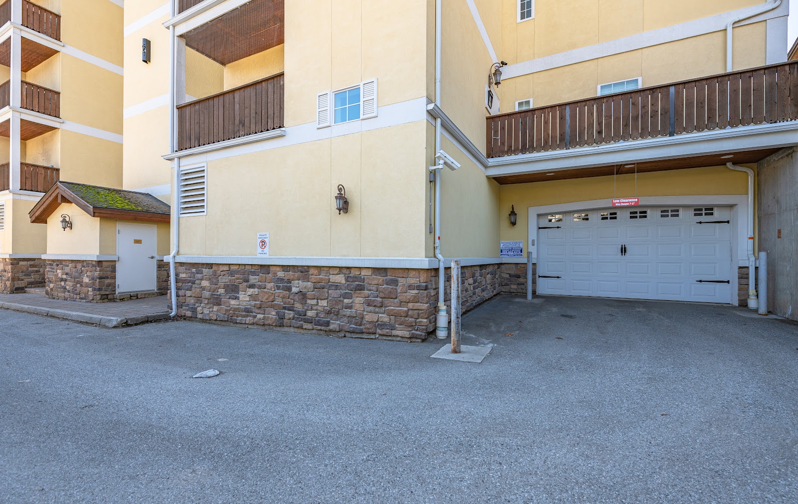 Building and parking area